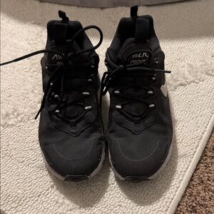 Nike Women’s React Black and White Sneakers